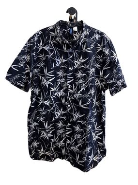 H&M Black and White Bamboo Print Button Down Shirt 🎋